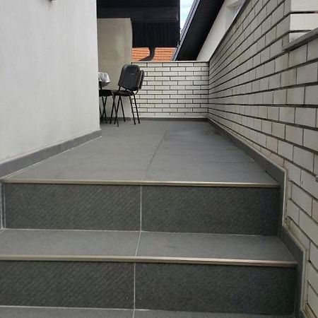 Apartmani Malina 3 Bijeljina Buitenkant foto