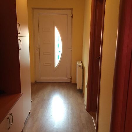 Apartmani Malina 3 Bijeljina Buitenkant foto